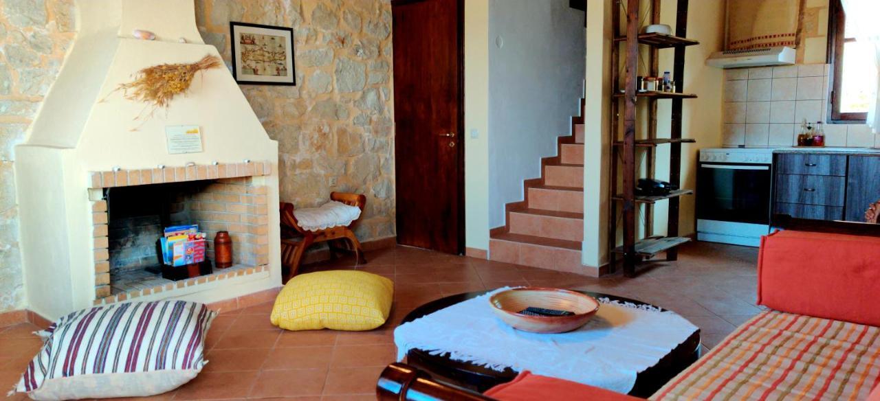Ville Du Soleil - Exclusive Homes With Rustic Charm And Sensational Views Of The Mediterranean Sea Makrýgialos Eksteriør bilde