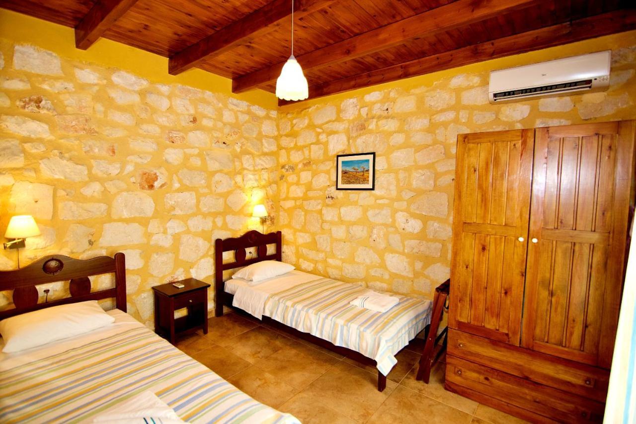 Ville Du Soleil - Exclusive Homes With Rustic Charm And Sensational Views Of The Mediterranean Sea Makrýgialos Eksteriør bilde